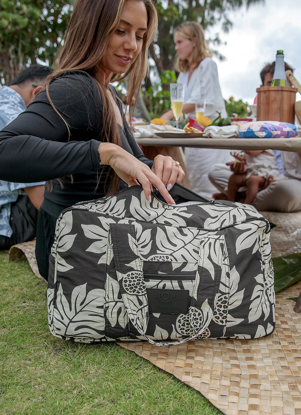 ALOHA Holomua Weekender Duffle Bag - Image 6