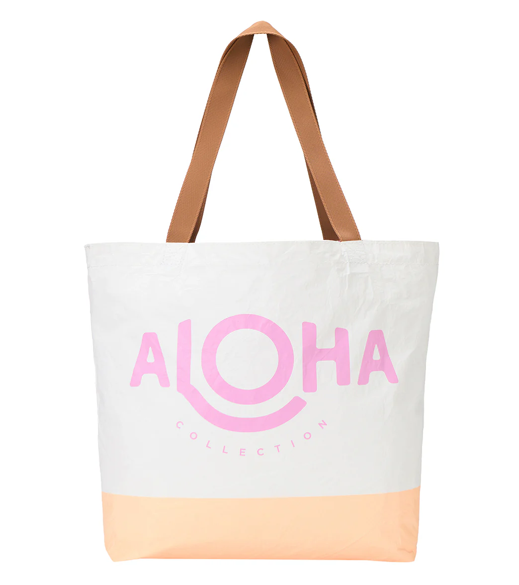 ALOHA Plumeria Lei Reversible Beach Tote - Image 11