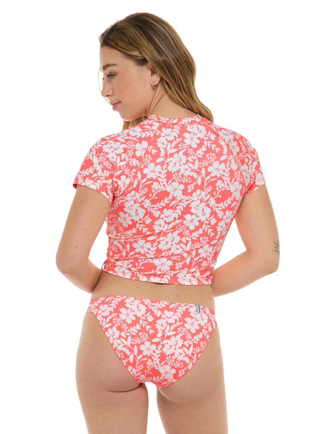Body Glove Women's Blooms Rebel UPF 50 Short Sleeve Crop Rash Guard - Image 5