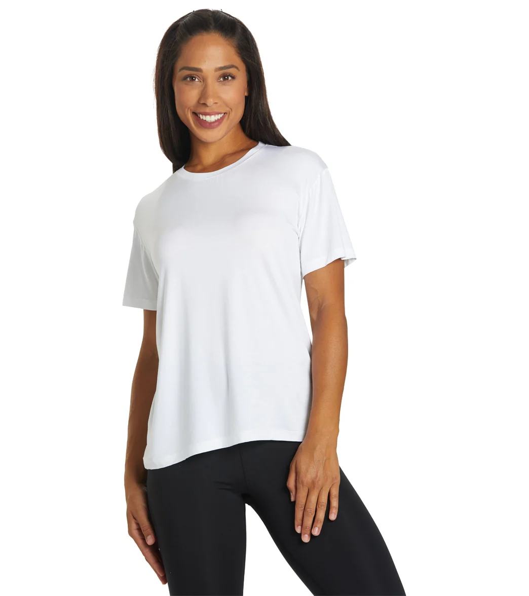 Boody Boyfriend T-Shirt - Image 12