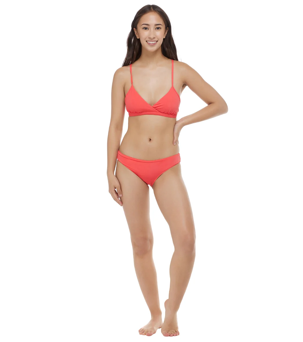 Eidon Women's Solid Madison Fixed Triangle Bikini Top - Image 4
