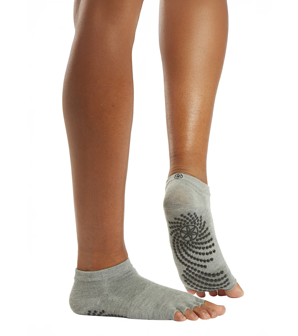 Gaiam Grippy Toeless Yoga Socks - Image 5