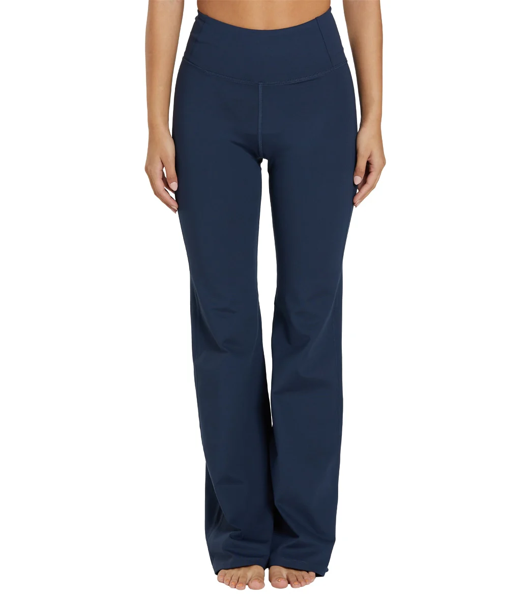 Girlfriend Collective Compressive Flare Legging - Image 8
