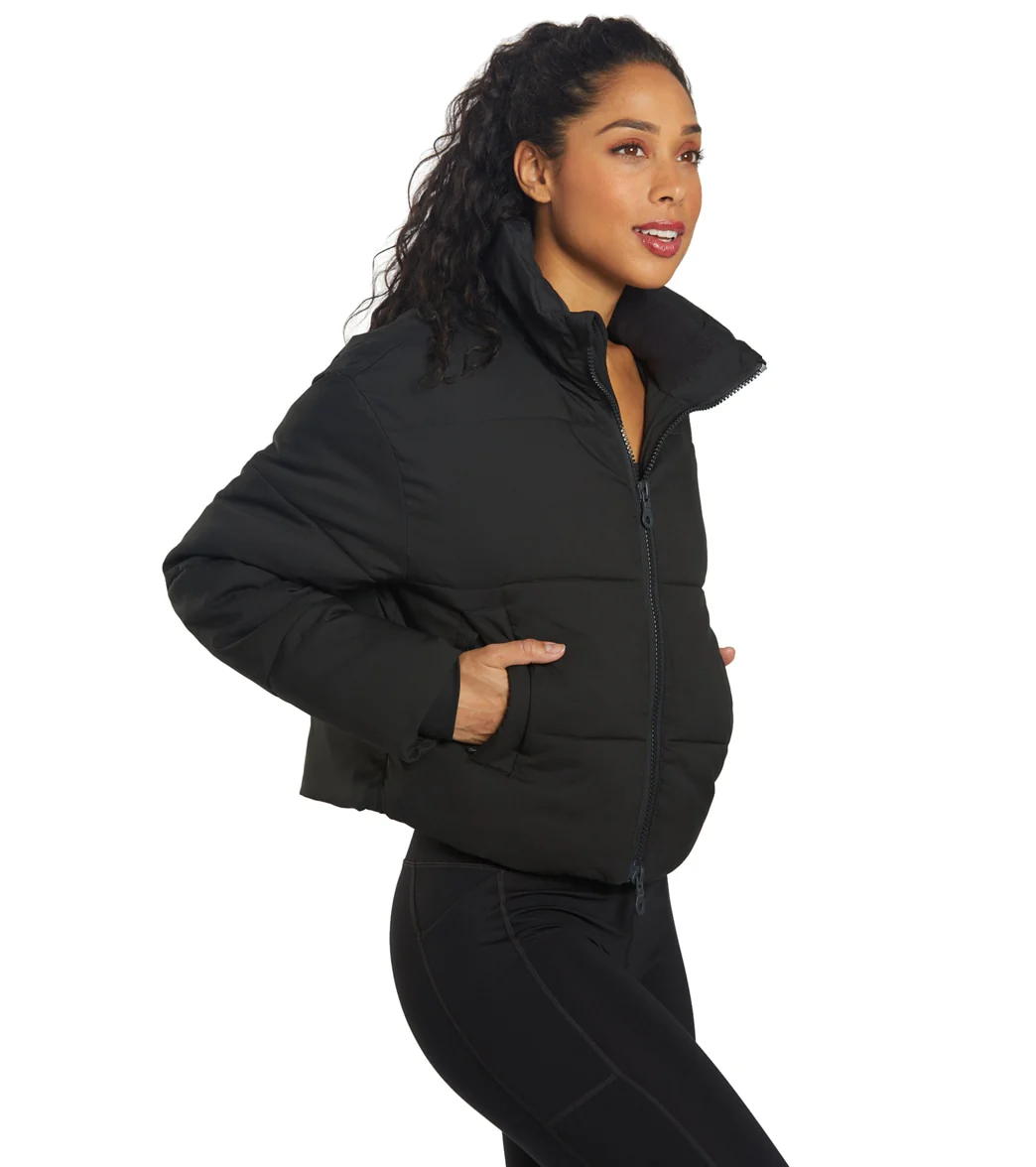 Girlfriend Collective Cropped Puffer Jacket - Image 9