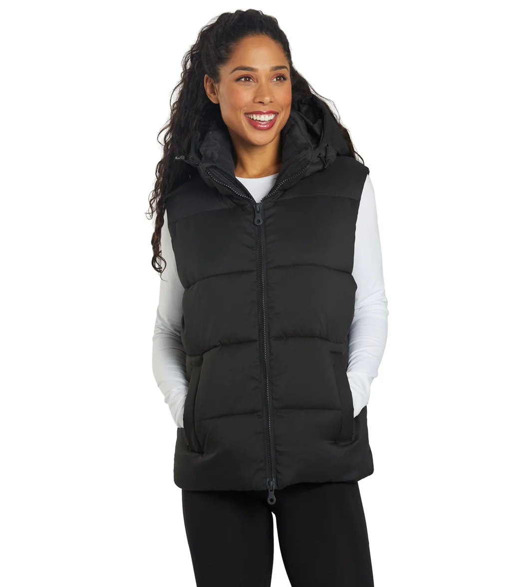 Girlfriend Collective Puffer Vests - Image 25