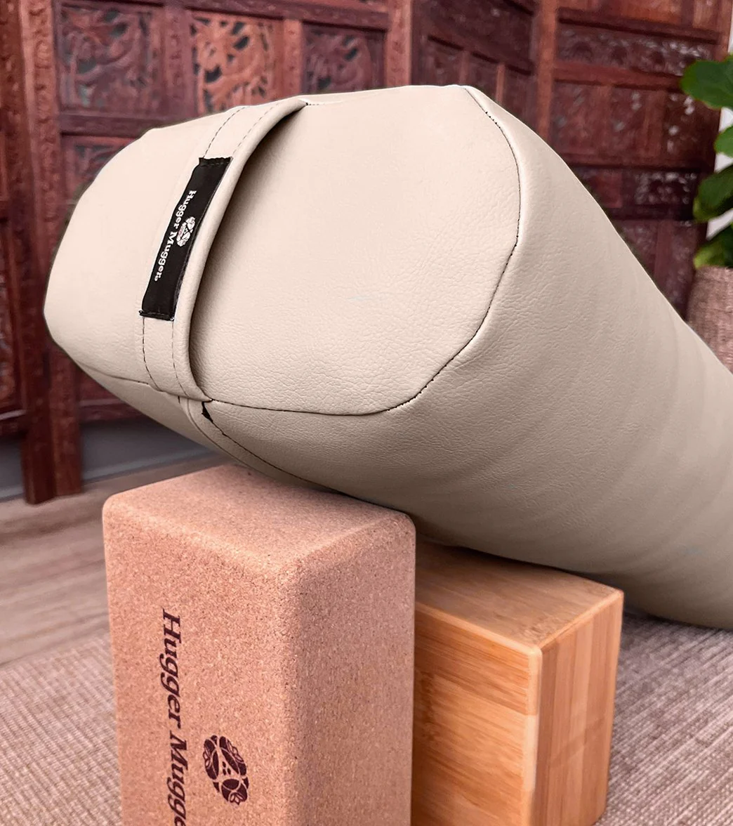Hugger Mugger EZ Clean Standard Bolster - Image 27