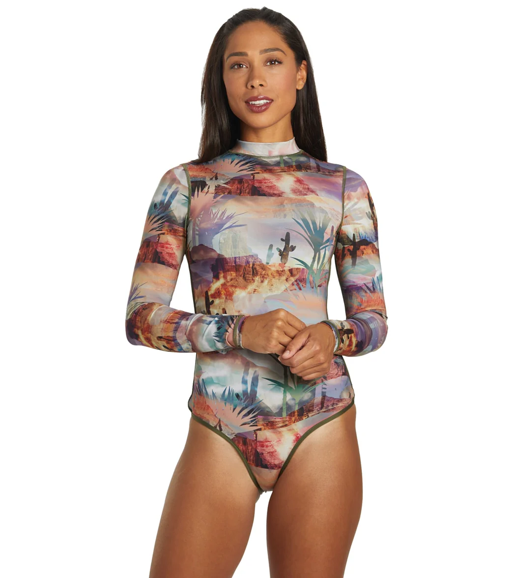 Hurley Women's Oasis Retro Surf Long Sleeve Swimsuit - Image 6