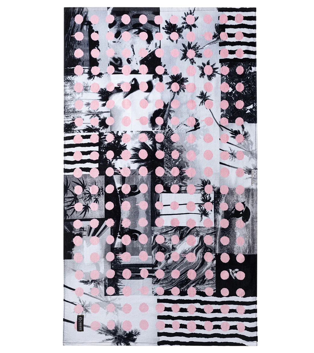 LEUS Towels 58 x 33 Parker Coffin Beach Towel - Image 11