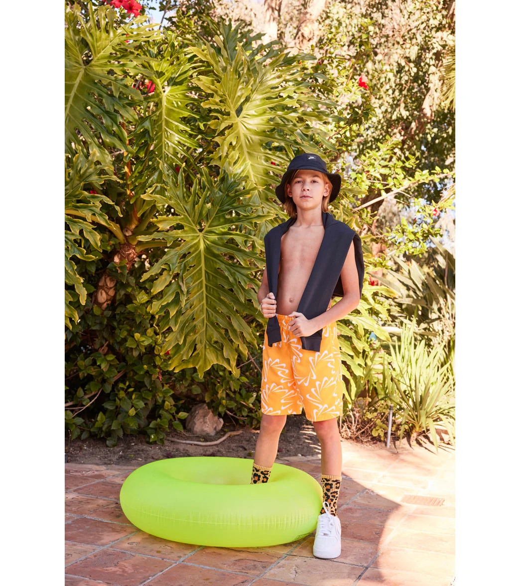 Nike Boys Mini Me Swoosh Line Swim Trunks (Big Kid) - Image 10
