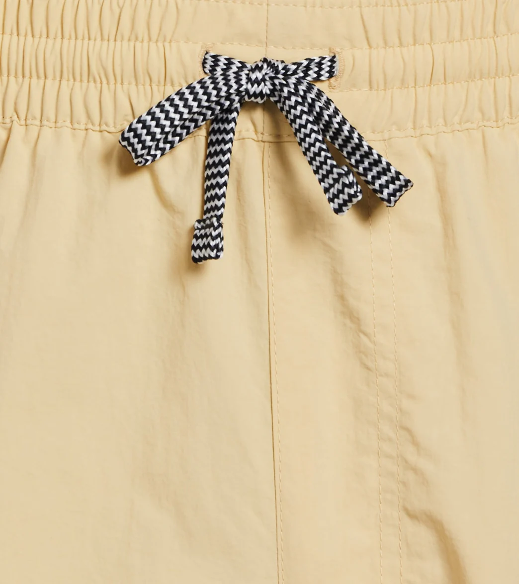 Nike Men's 18" Logo Tape Cargo Swim Trunks - Image 21