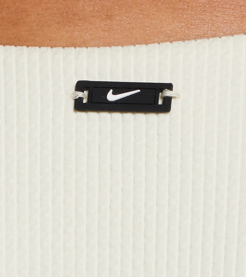 Nike Women's Essential Crossback One Piece Swimsuit - Image 4