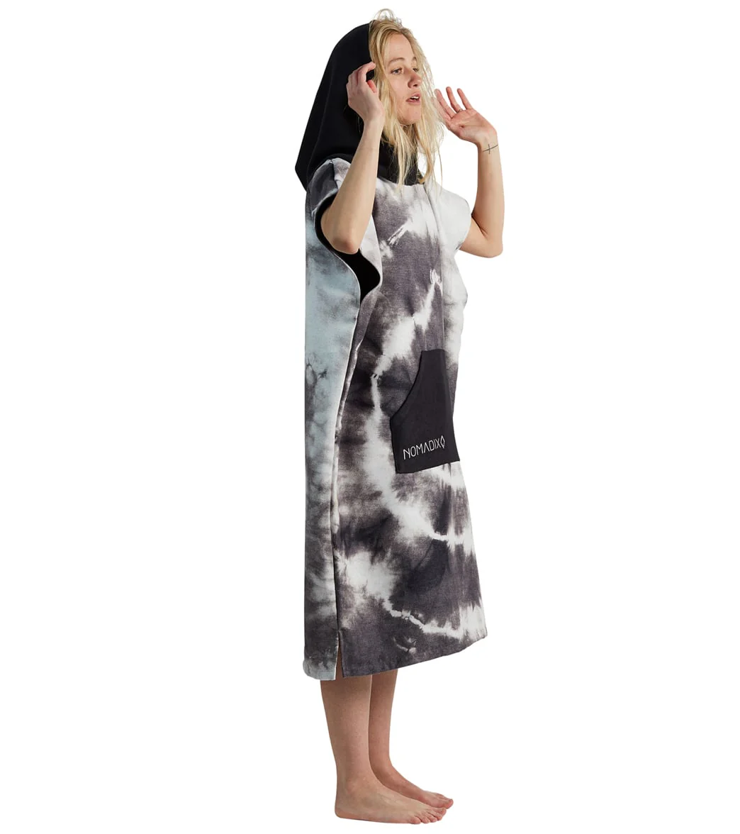 Nomadix Tie Dye Black and White Changing Poncho - Image 2