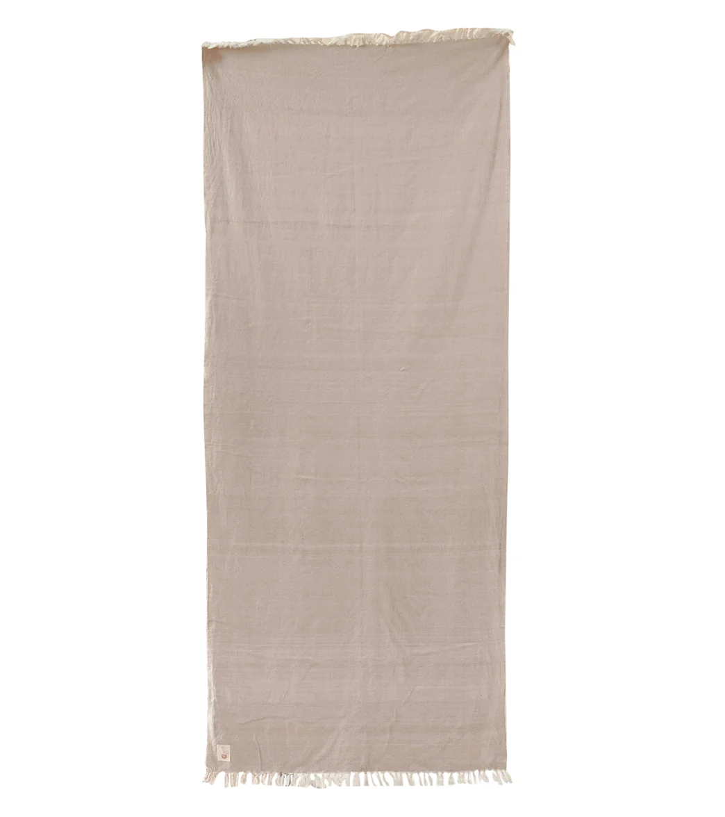 Oko Living Naturally Dyed Herbal Yoga Mat Towel - Image 7