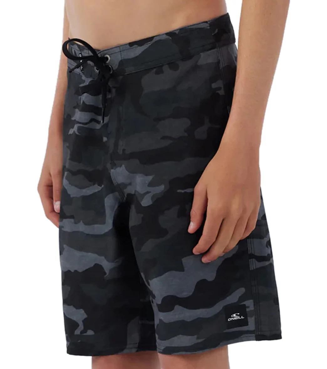 O'Neill Boys' 17" Hyperfreak Heat Camo Board Shorts (Big Kid) - Image 2