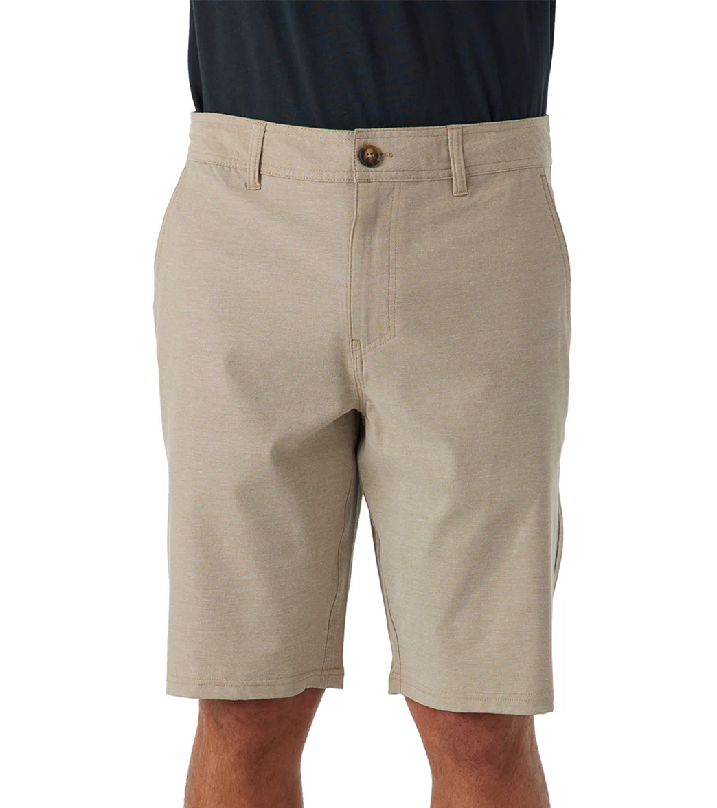O'Neill Men's 21" Reserve Light Check Hybrid Shorts - Image 20
