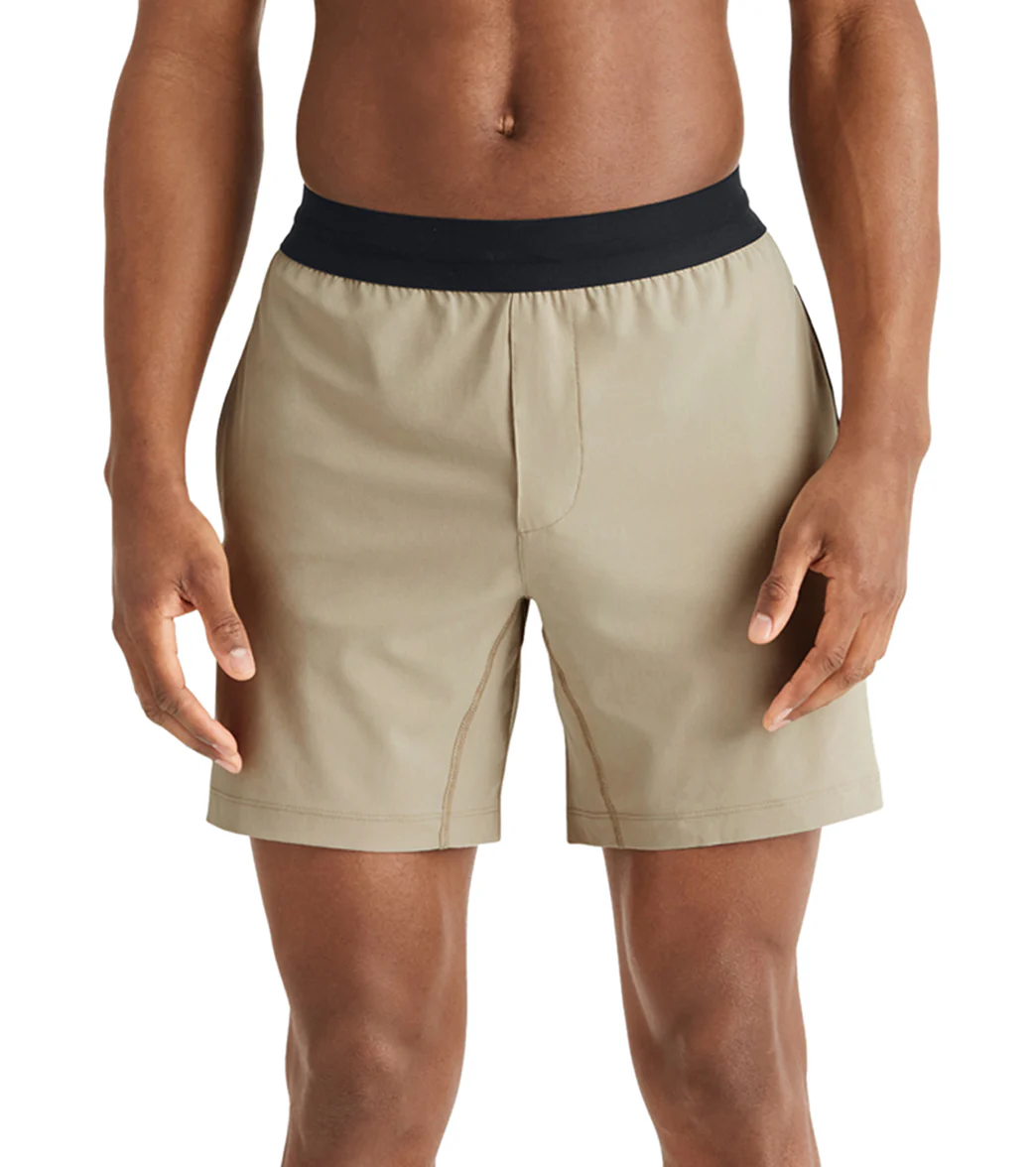 Rhone Men's 7" Mako Shorts Unlined - Image 18