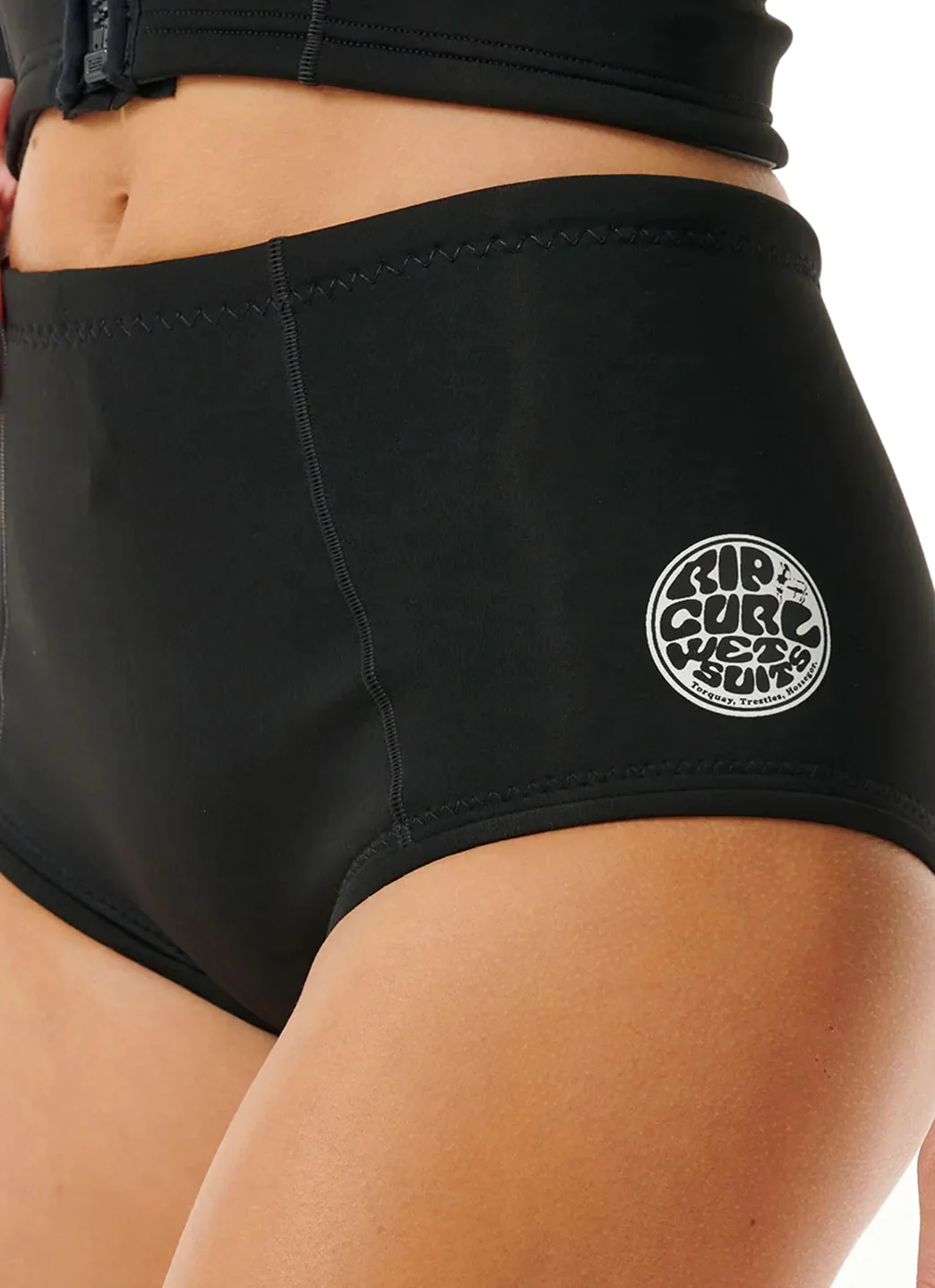 Rip Curl Women's 1.5mm G-Bomb Boy Leg Shorts - Image 6