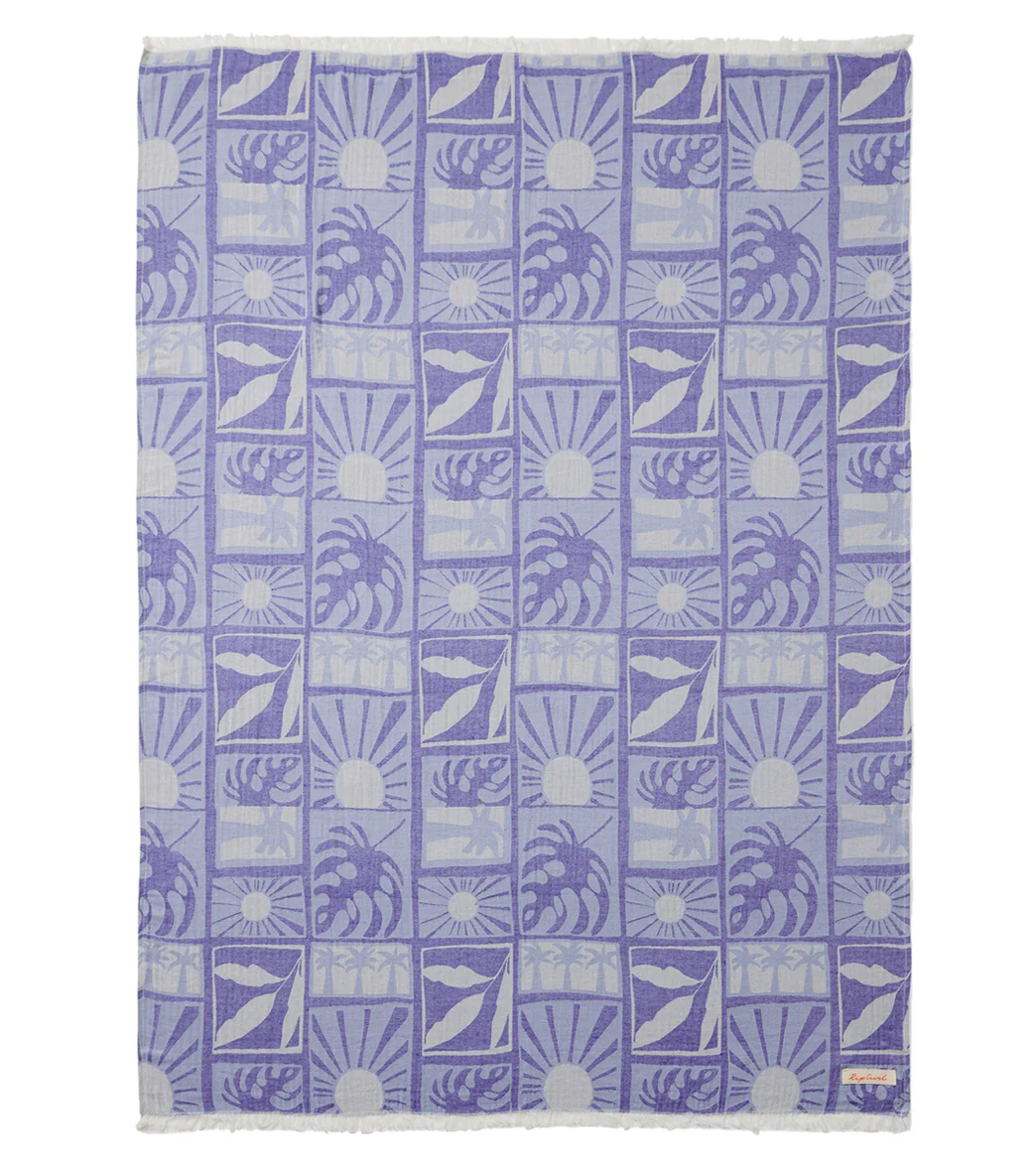 Rip Curl Women's Santorini Sun Jumbo Towel - Image 7