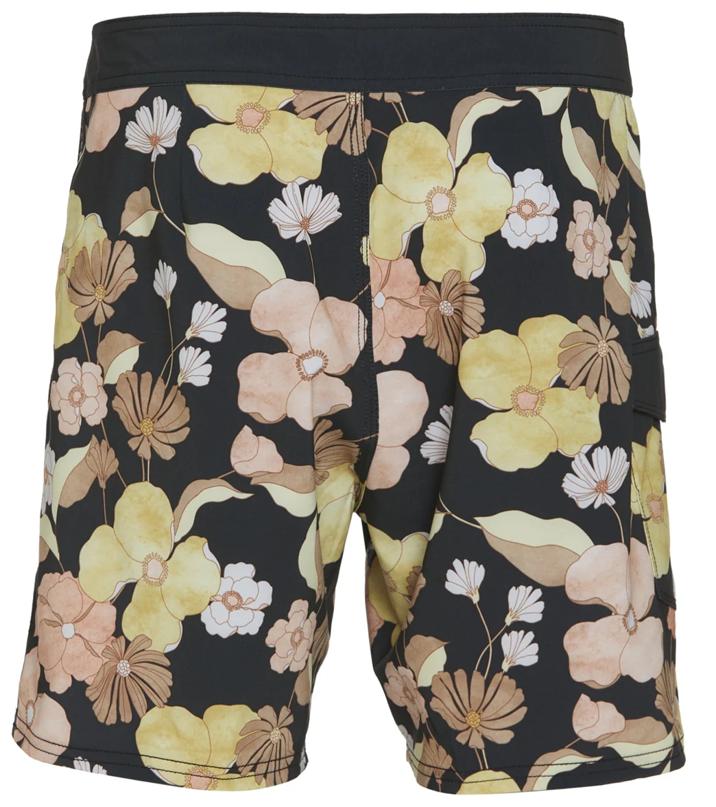 RVCA Men's 17" Restless Board Shorts - Image 3