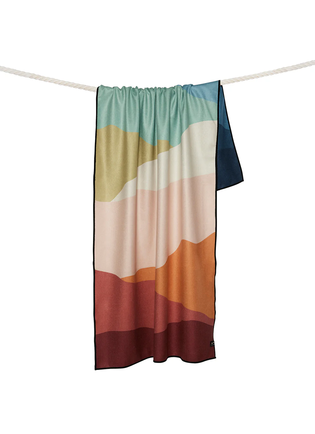 Slowtide Haleakala Performance Quick-Dry Travel Towel - Image 4