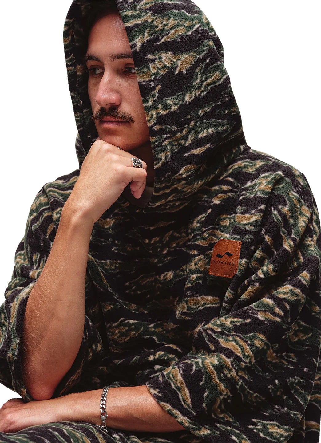 Slowtide Major Everyday Chilling Fleece Poncho - Image 7