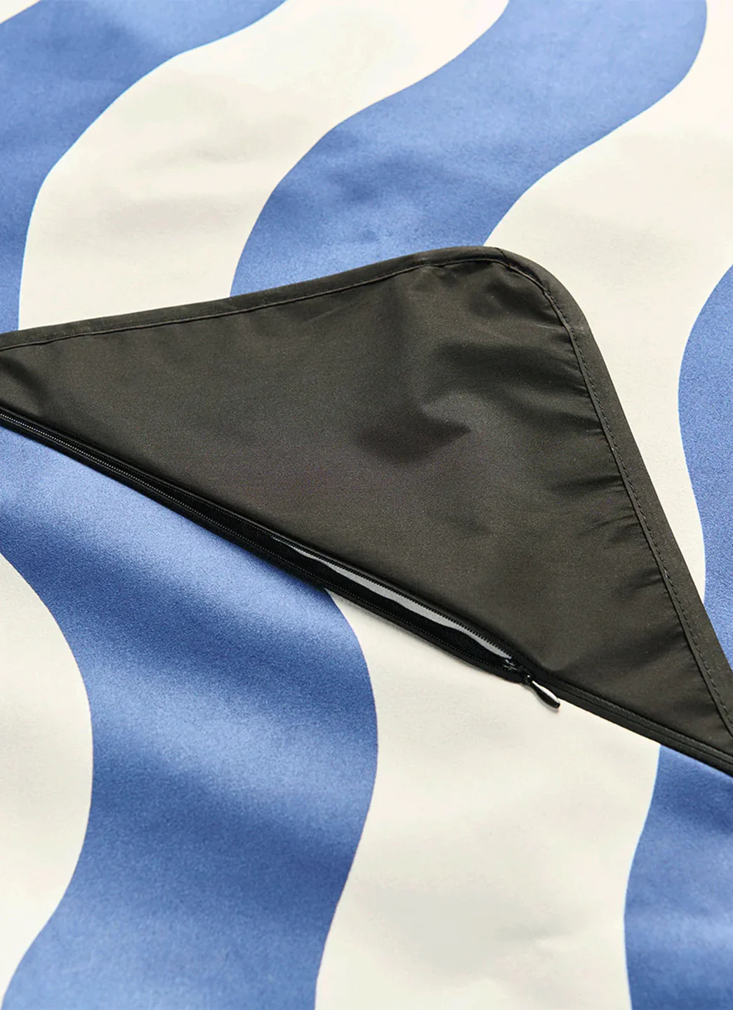 Slowtide Stripe Quick-Dry Picnic Blanket - Image 5