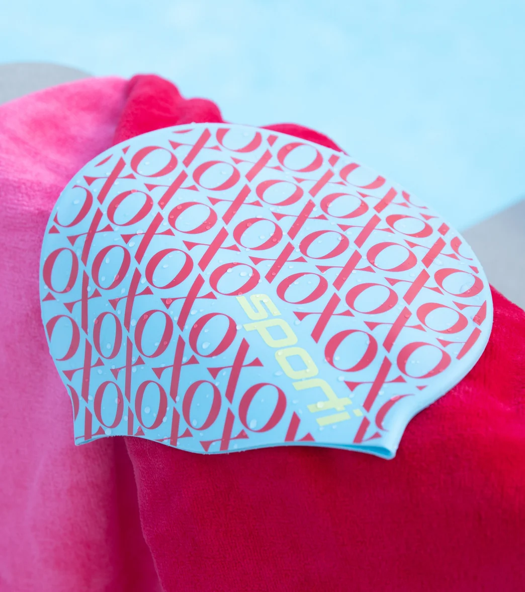 Sporti x Alex & Gretchen Walsh XOXO Silicone Swim Cap - Image 6