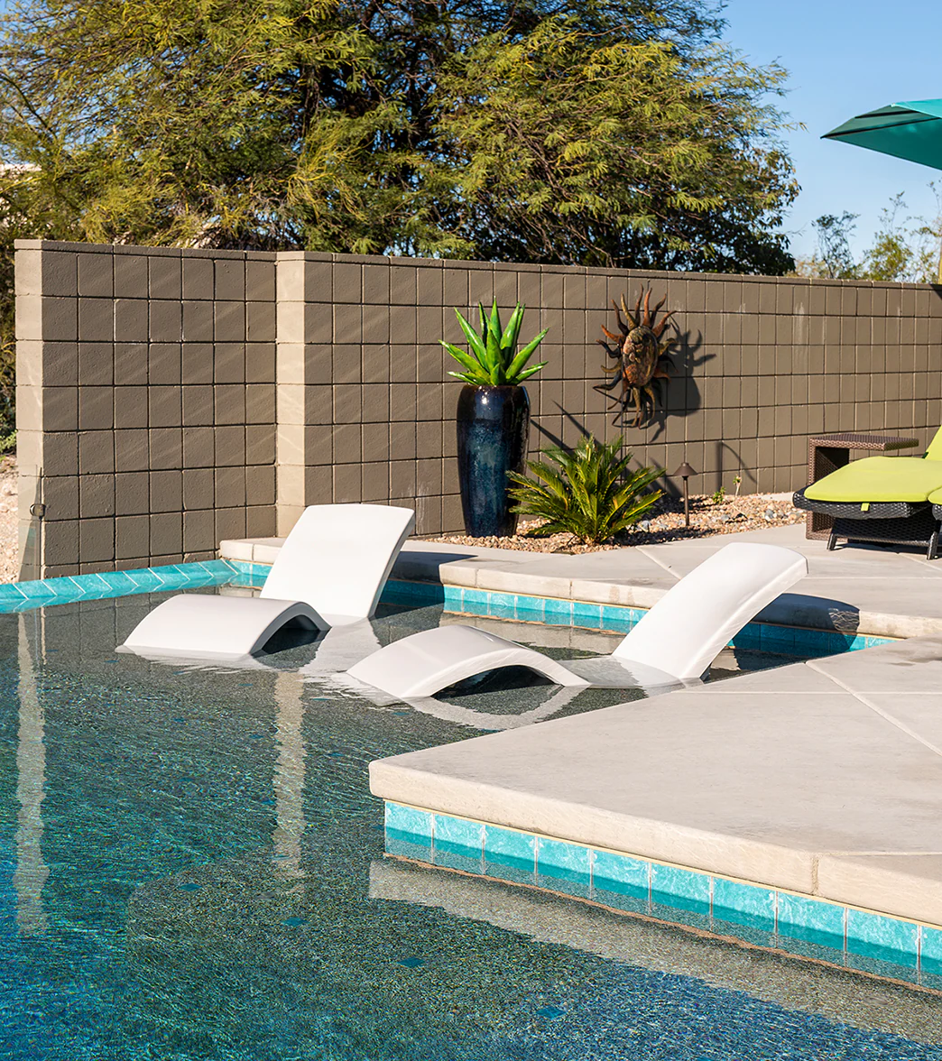 SR Smith Destination Lounger - Image 16