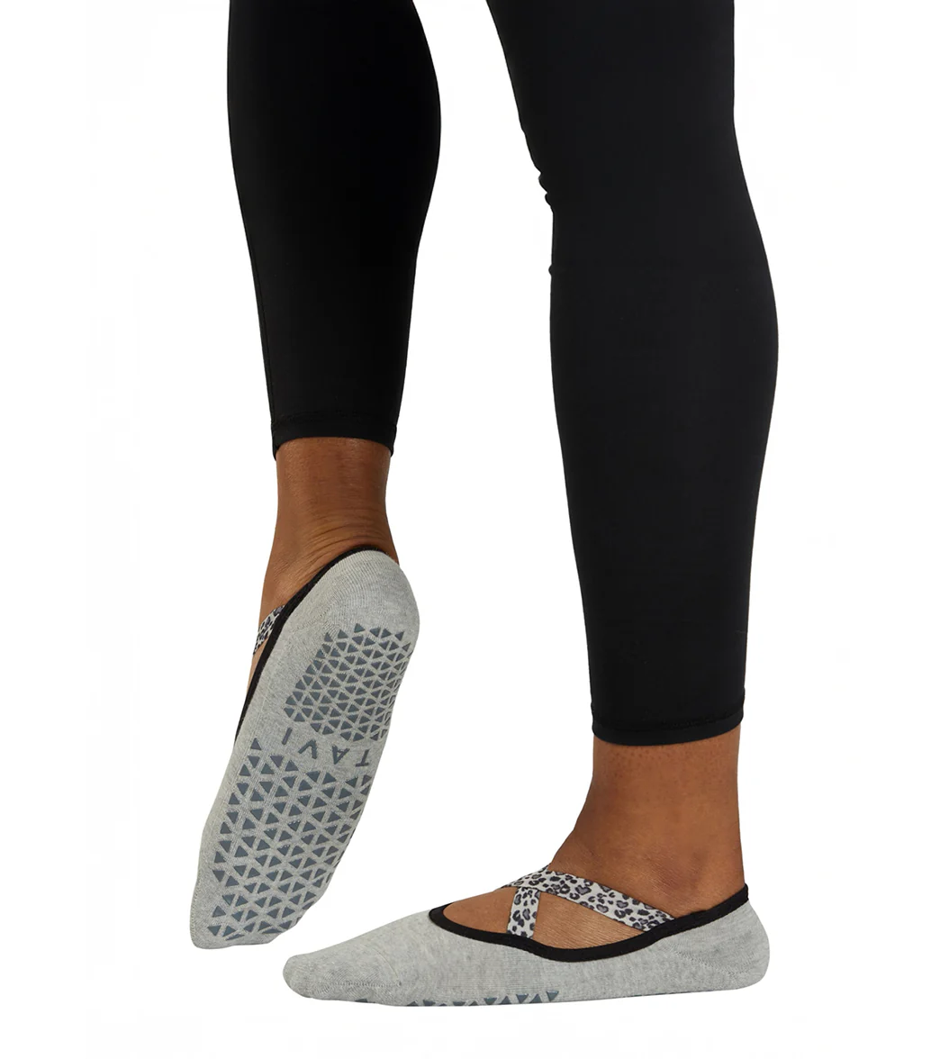 Tavi Chloe Barre Grip Socks - Image 20