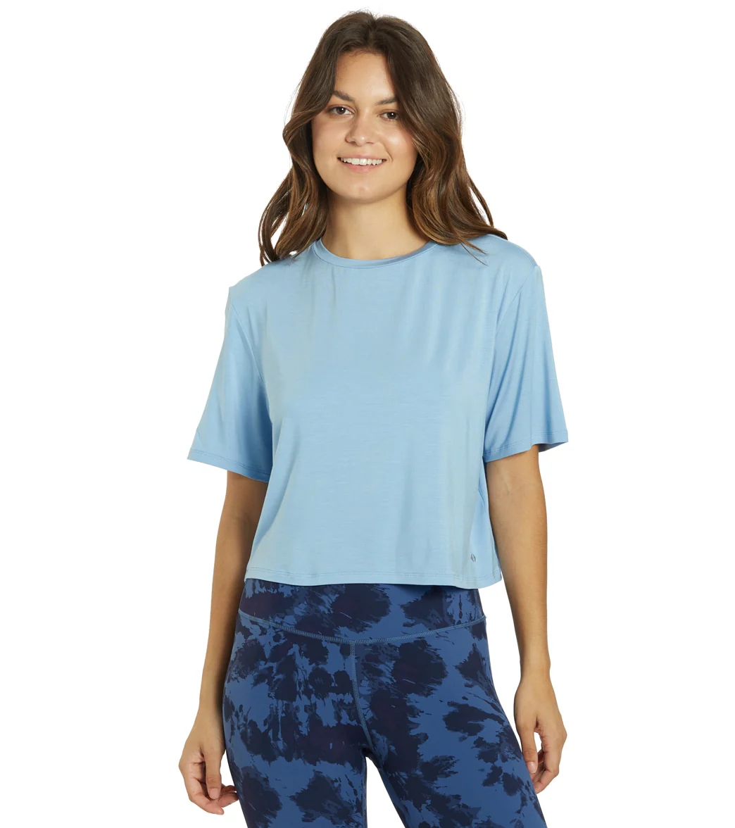 Tavi Crop Tee - Image 57