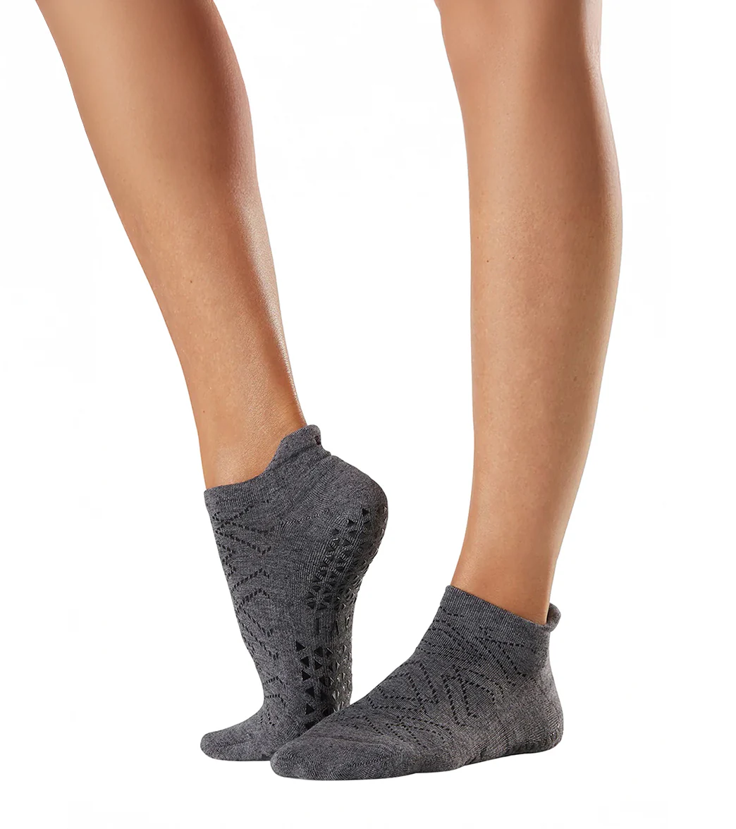 Tavi Savvy Grip Socks - Image 117