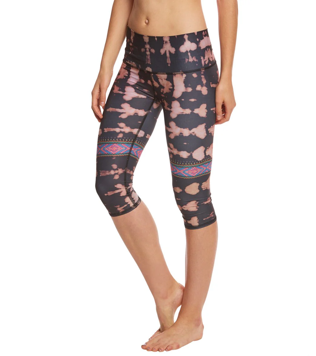 Teeki Cusco Rambler Goddess Yoga Capris - Image 2