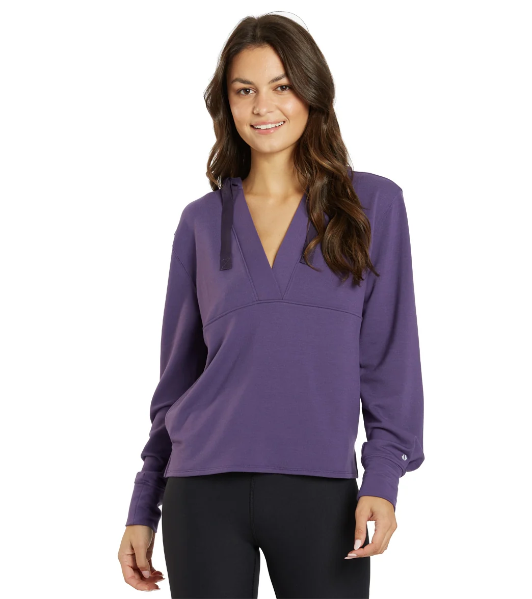 Thrive Societe Pleated Hoodie - Image 12