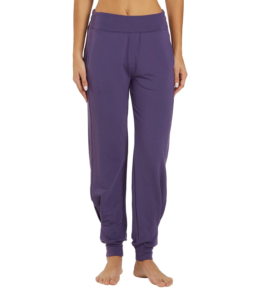 Thrive Societe Pleated Jogger - Image 12