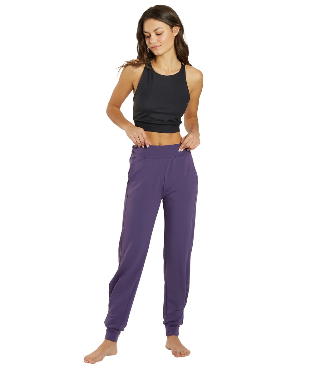 Thrive Societe Pleated Jogger - Image 9