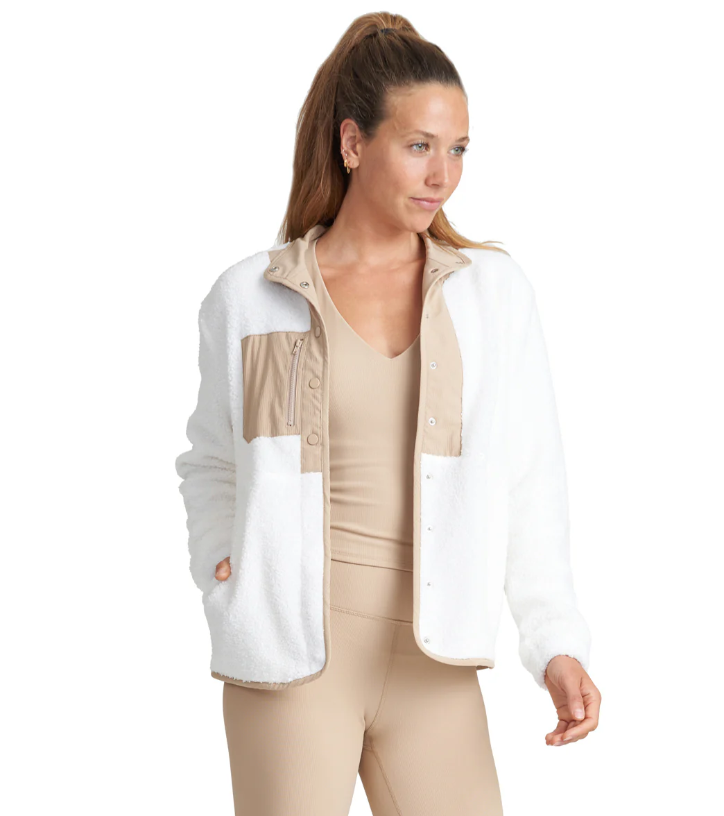 Thrive Societe Sherpa Snap Jacket - Image 18