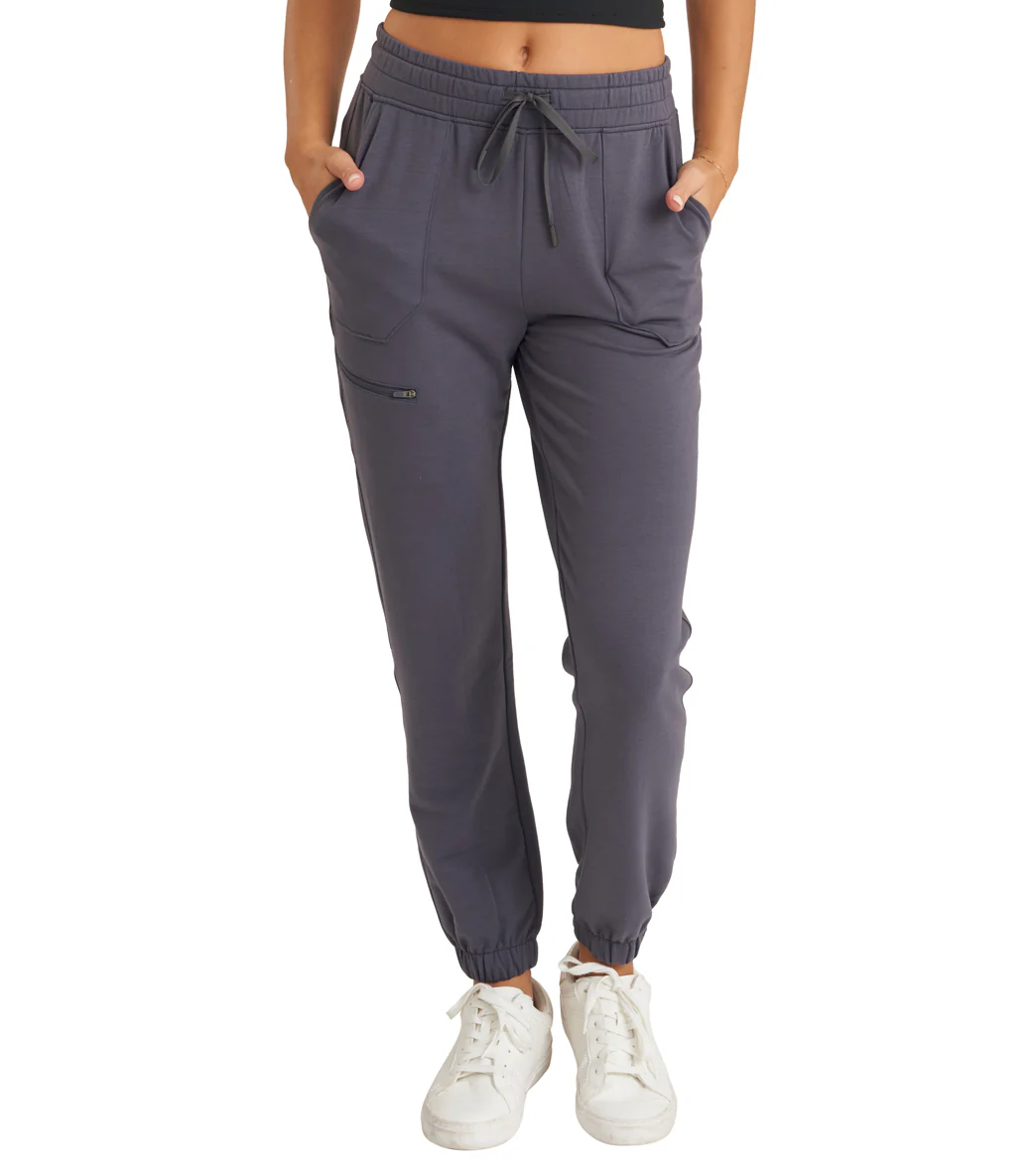 Thrive Societe Zip Pocket Jogger - Image 15