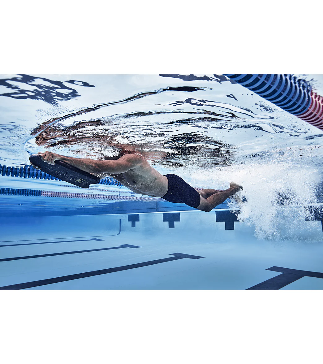 TYR Men's Active Durafast Elite Large Logo 6.5 Jammer Swimsuit - Image 10