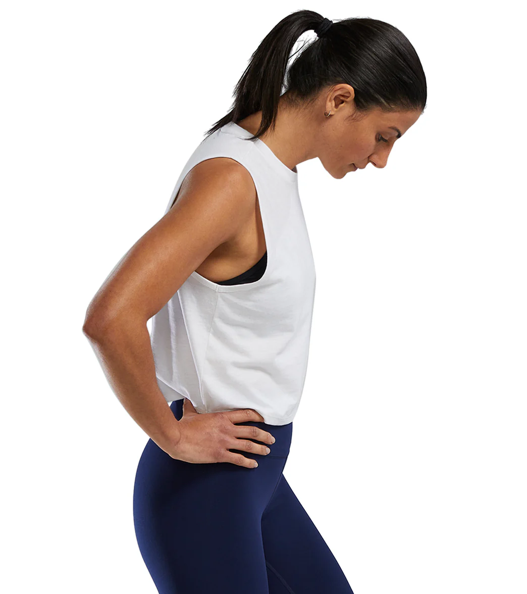 TYR Women's Lightweight Ultrasoft Crop Tank Top - Image 32
