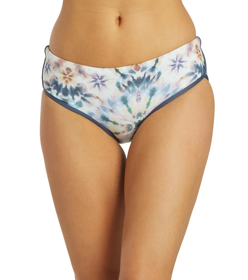 TYR Women's Pressed Flowers Zola Bikini Bottom - Image 7