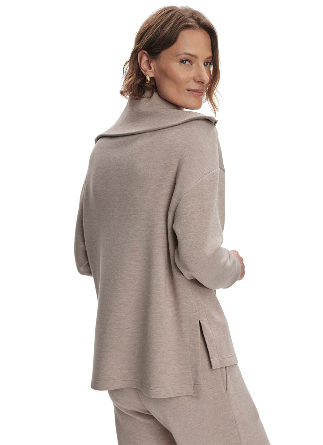 Varley Larson Half Zip Sweatshirt - Image 10