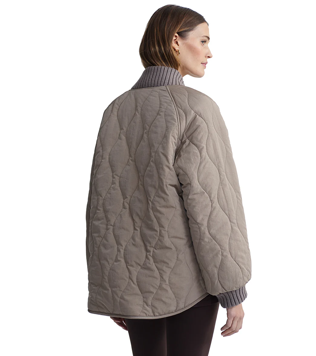 Varley Reno Reversible Quilt Jacket - Image 8