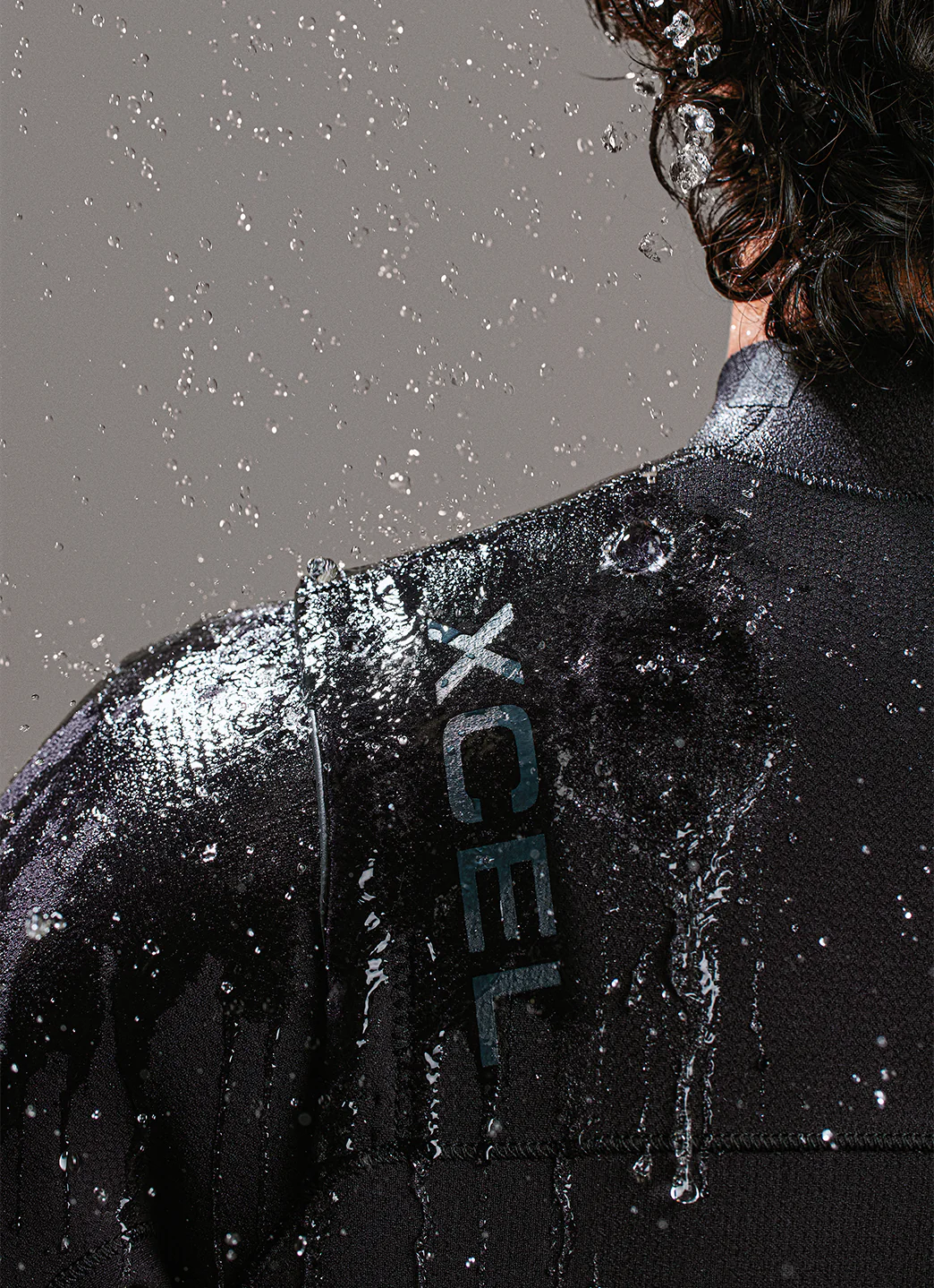 Xcel Men's 3/2 Comp+ Chest Zip Full Wetsuit - Image 14